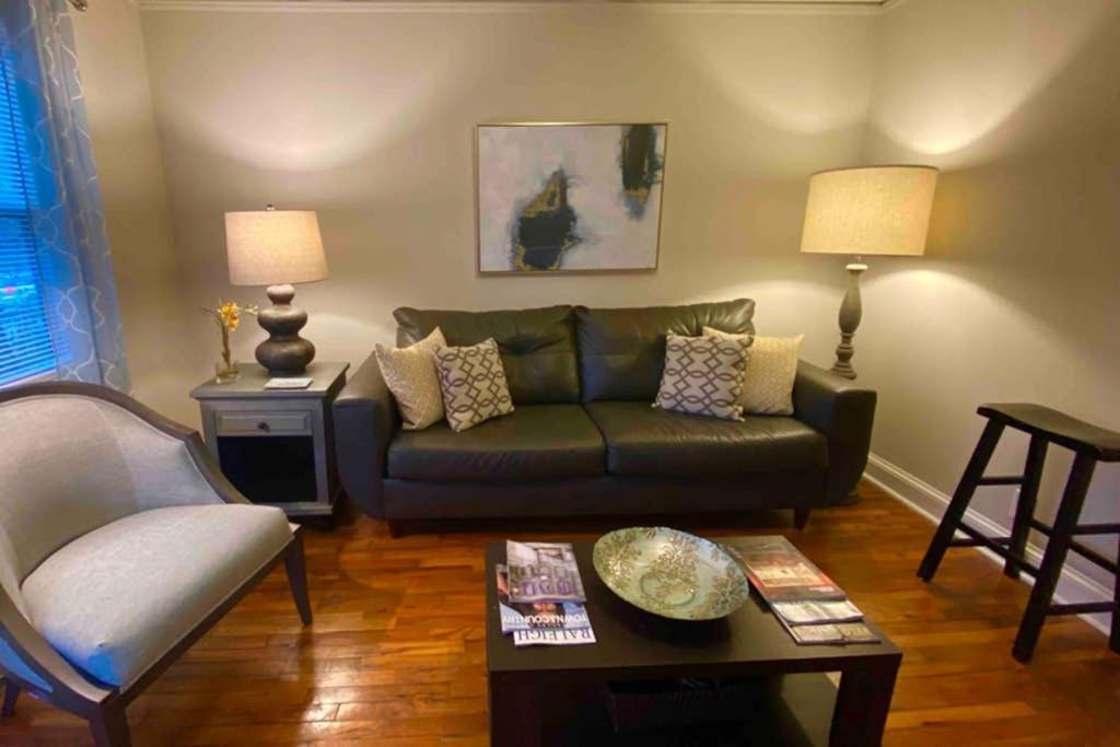 Darling Cottage In University Park Raleigh Ngoại thất bức ảnh